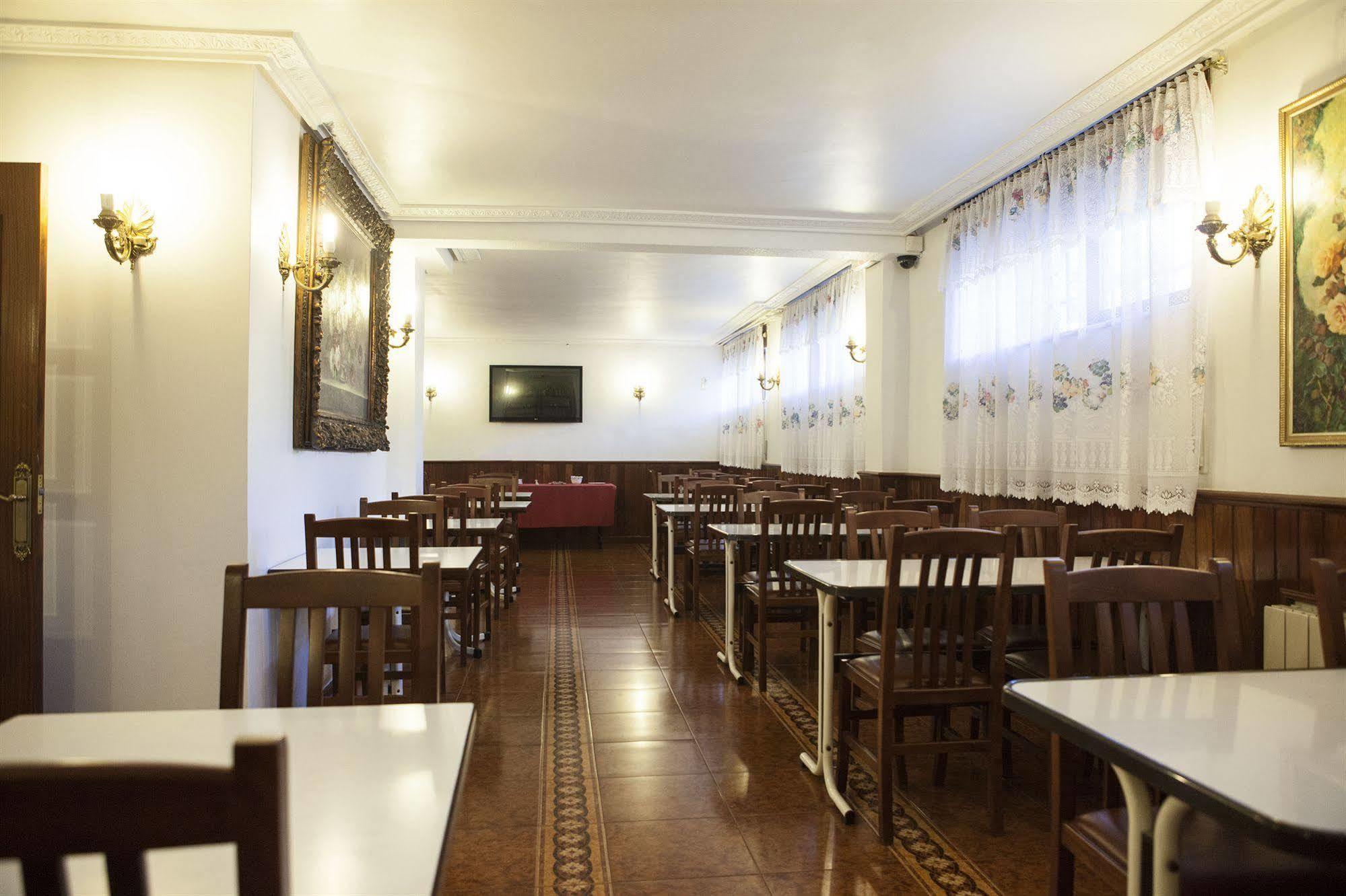 Hotel Antoyana Santander Buitenkant foto